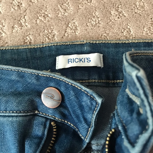 blue light wash jean skirt - Picture 2 of 3